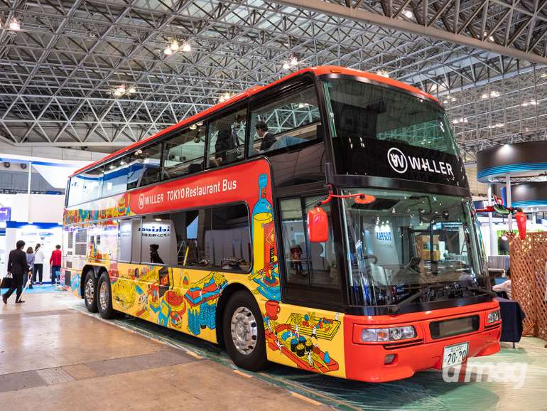 Willer Restaurant Bus in Japan brings tasty meals and guided ...