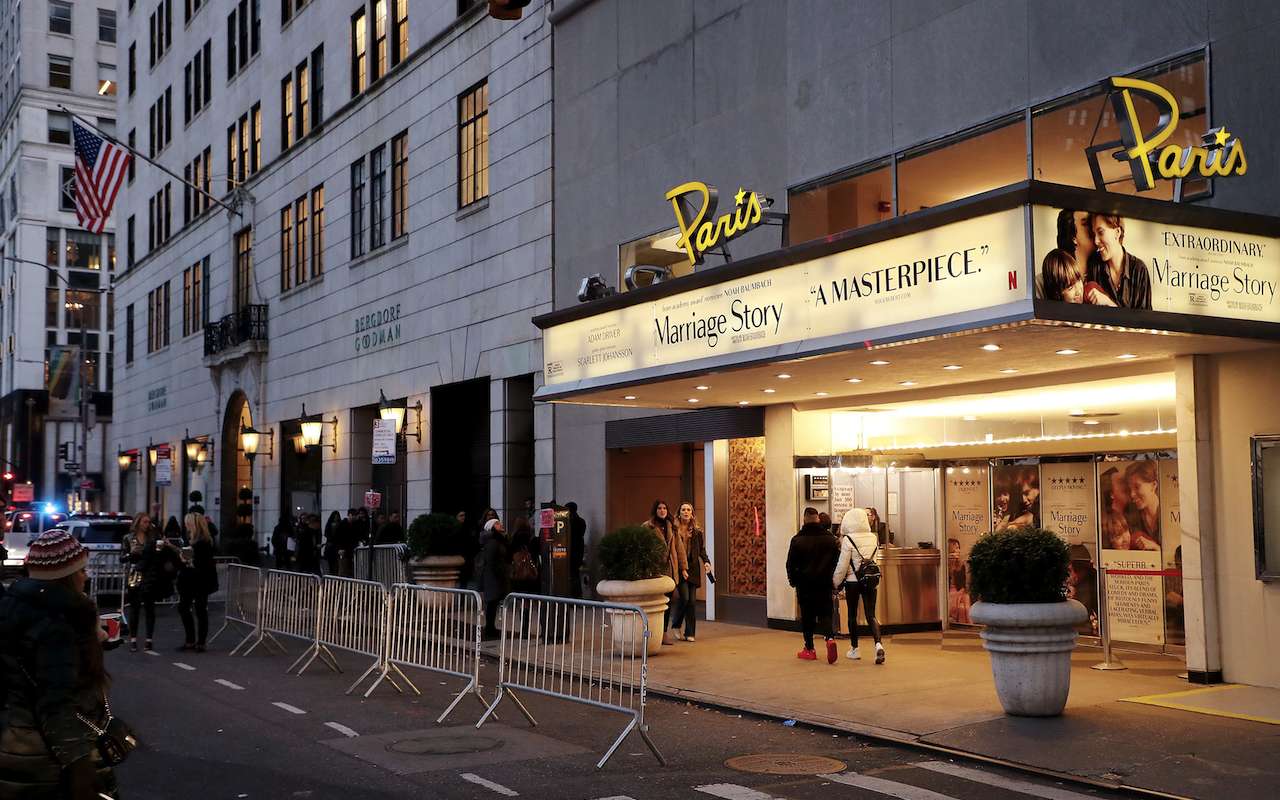 Netflix leasing New York City's iconic Paris Theater for a ...