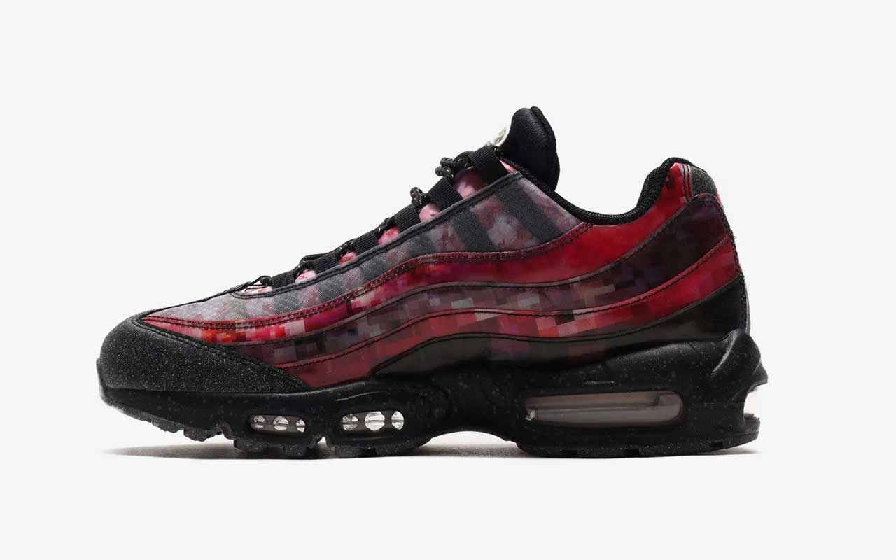 Inspired by Japan's 'Cherry Blossom' festival, this Air Max 95 is 