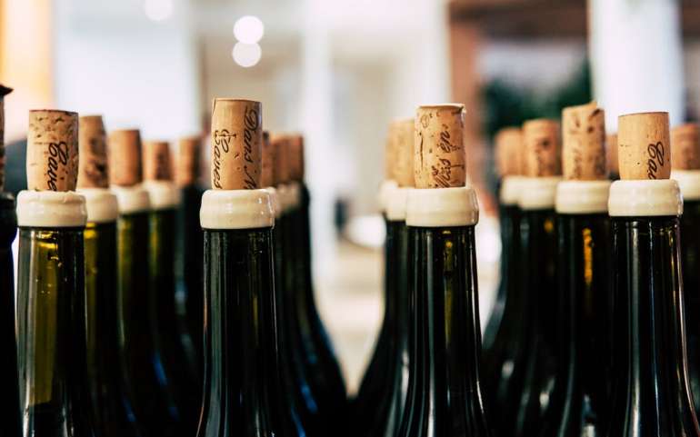 how-long-does-open-bottle-of-wine-last-and-how-to-make-it-last-longer