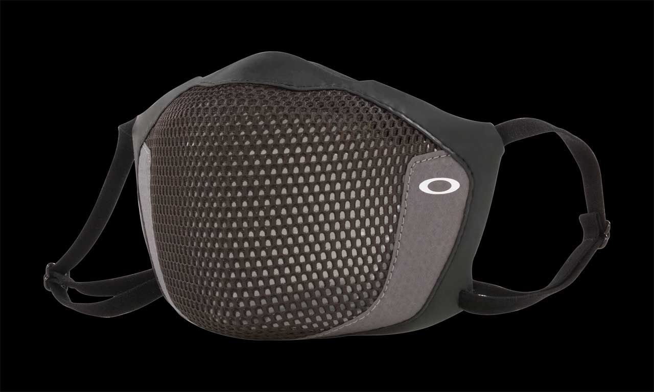 Oakley MSK3 facemask won't fog your glasses - dlmag