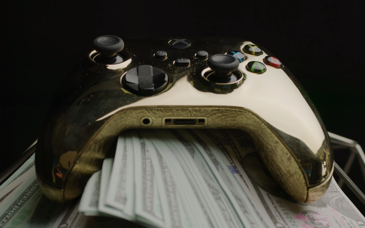 World's most expensive Xbox controller covered with solid GOLD costs  £80,000