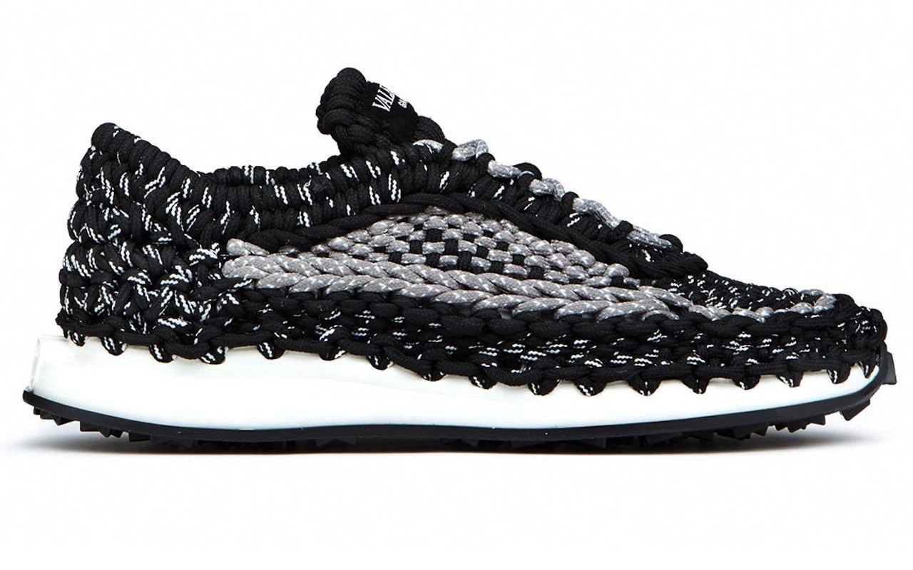 Valentino Garavani Sneakers Black