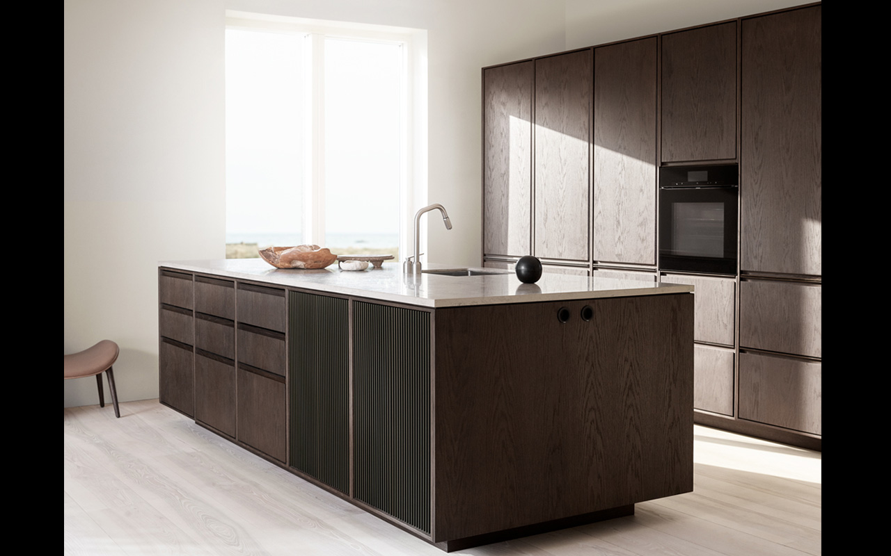 Vipp V2 Modular Kitchen Is Made Predominantly From Stone And Oak   Vipp V2 Kitchen Img3 