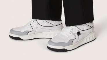 Valentino One Stud Calfskin Sneakers Black White