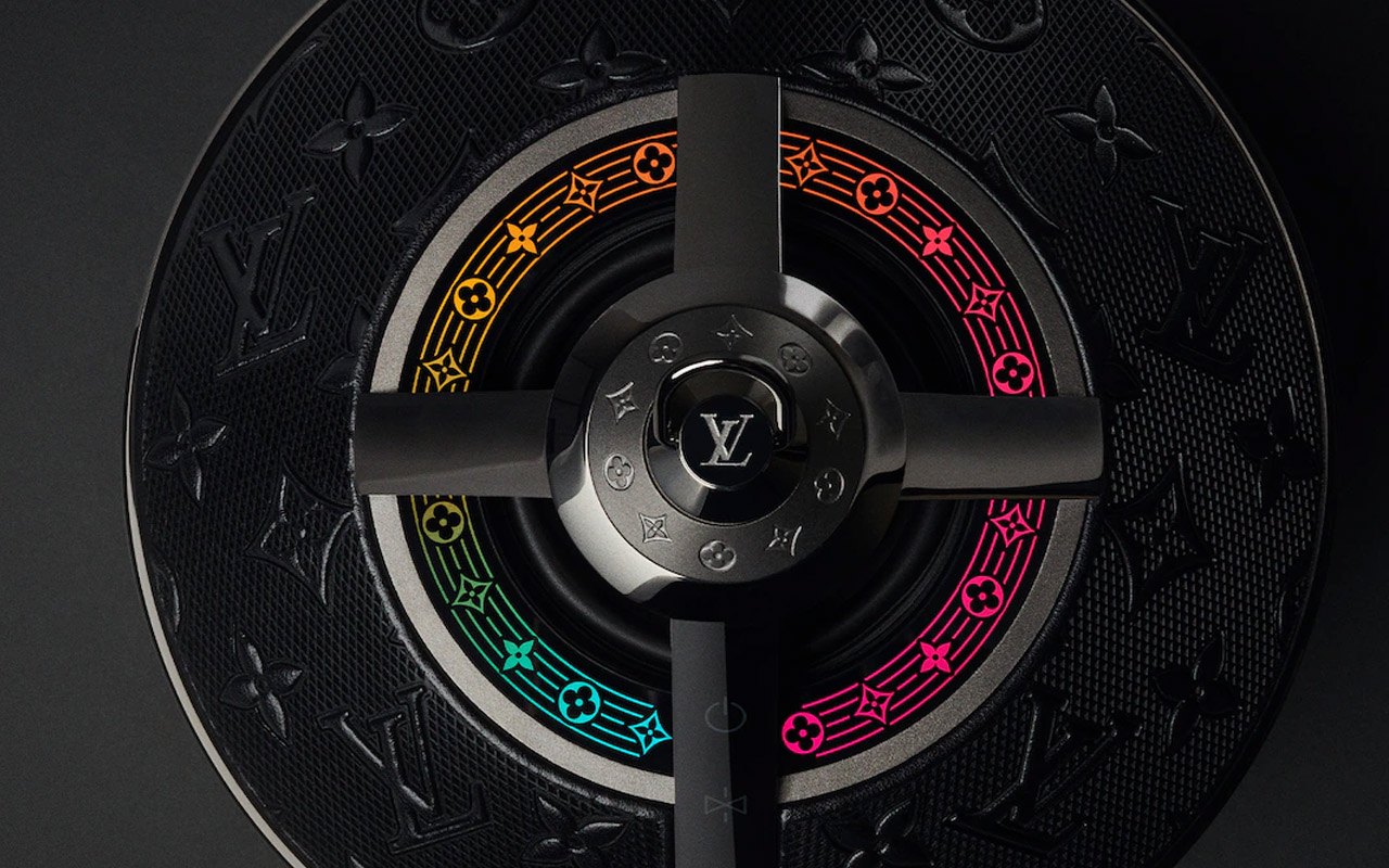 Louis Vuitton Horizon Light Up Speaker