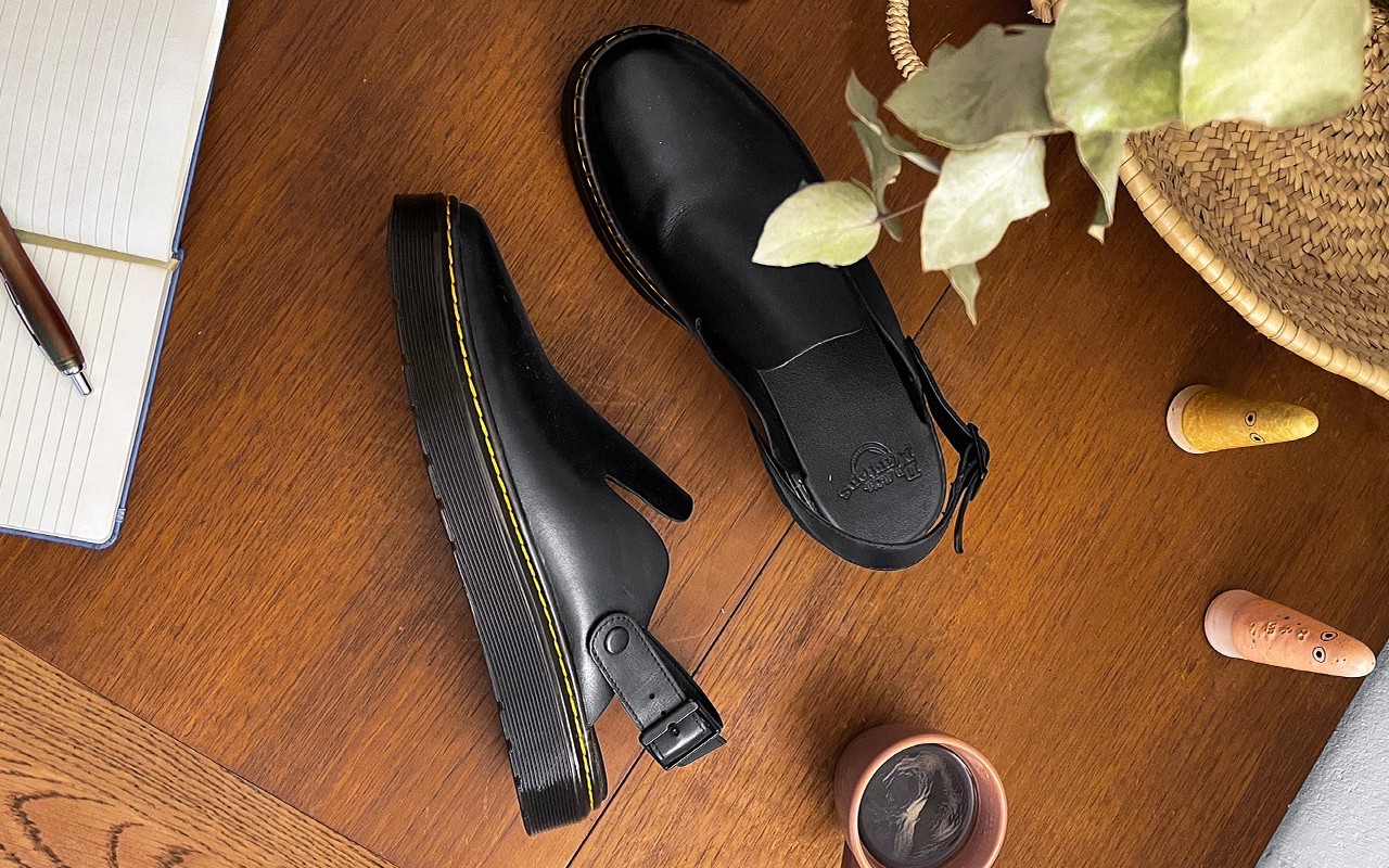 Dr. Martens Carlson Lusso Mule Release