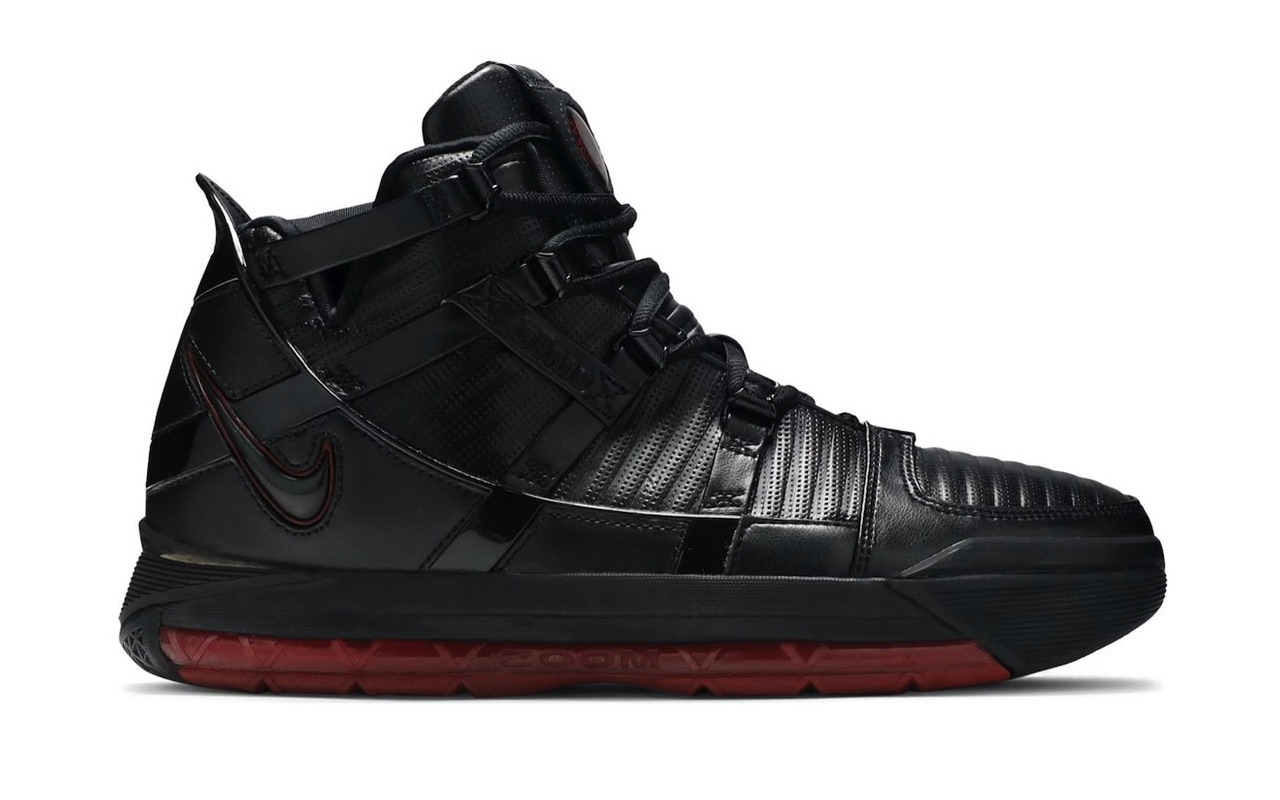 Nike LeBron 3 Retro